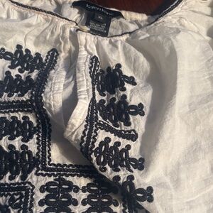 Karen Kane Ivory Blouse with Black Embroidery’s